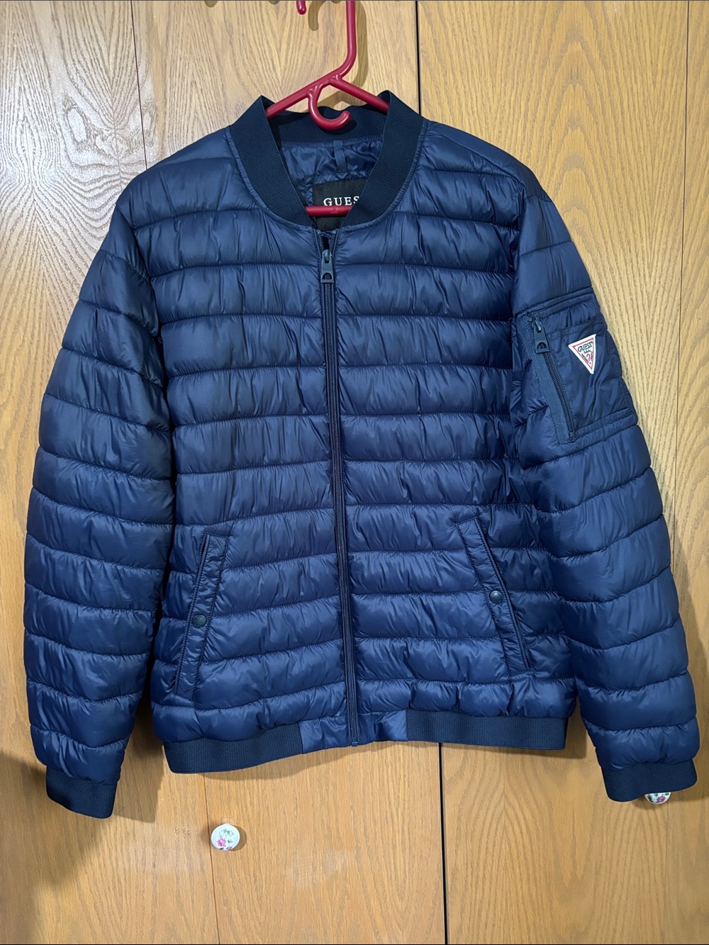 Guess mens large Navy Quilted Puffer Jacket